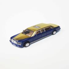 Self Assembly Car Maquette